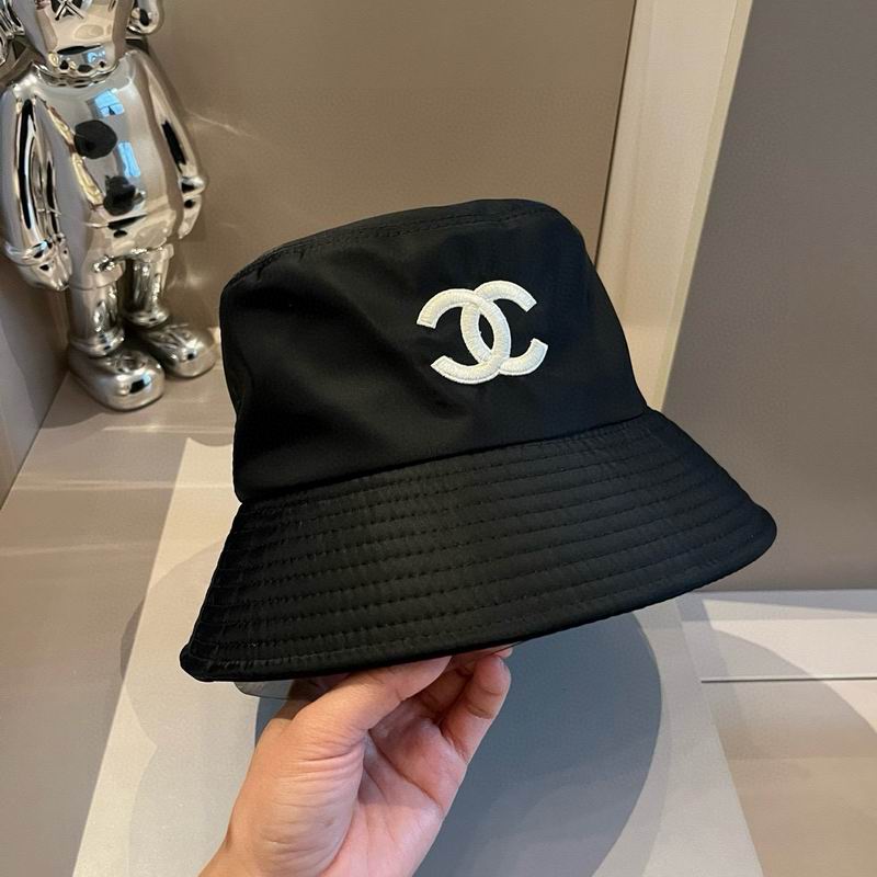 Chanel hat dx04